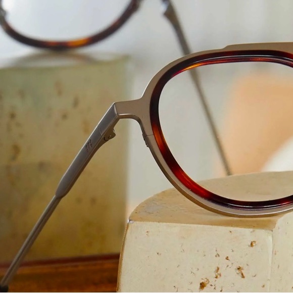 📍SOLD📍French Kiwis Hugo Aviator Reading Glasses - Picture 4 of 10